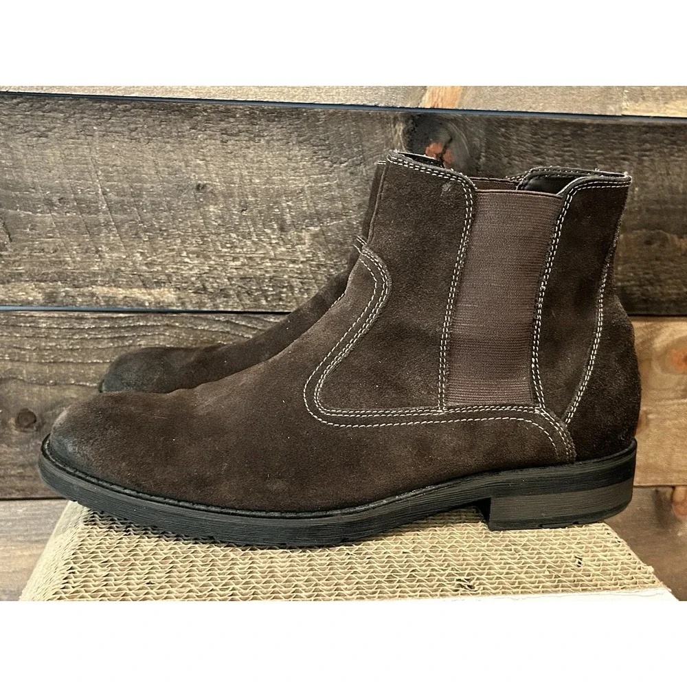 G. H. Bass Men's Malone Brown Suede Chelsea Boots Size 10 M